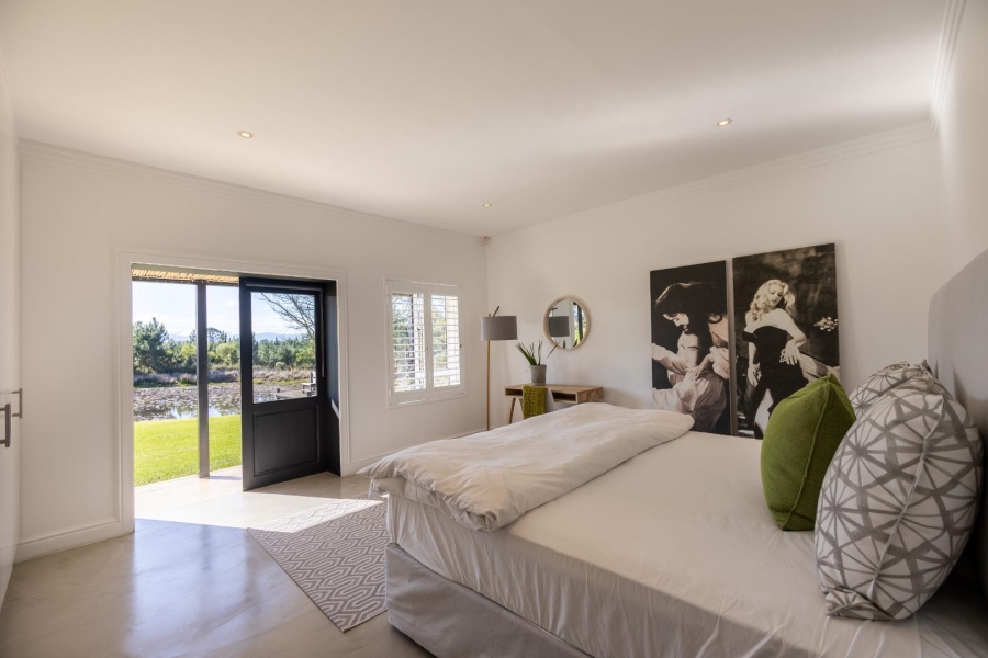 8 Bedroom Property for Sale in Airport Western Cape
